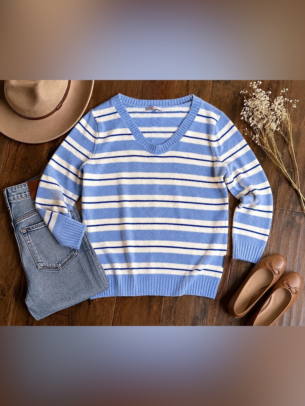 GAP Blue & Ivory Striped Knit Sweater 3/4 Sleeve Scoop Neck Size Medium